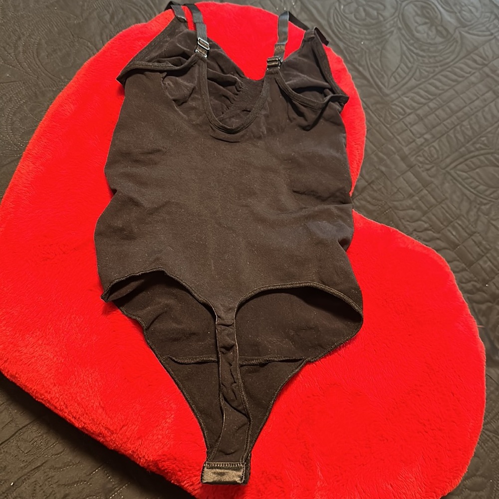 New - Picture 2 of 4